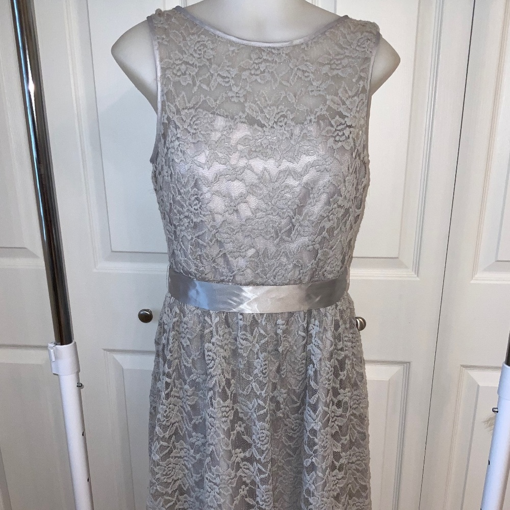 Simply Liliana Lace Overlay Keyhole Back Dress